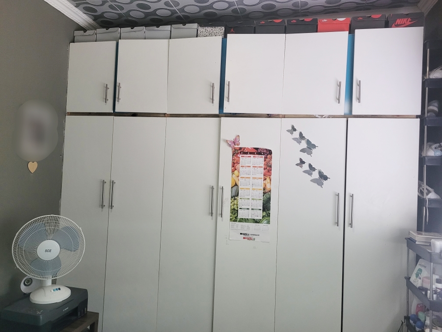 4 Bedroom Property for Sale in Vredelust Western Cape